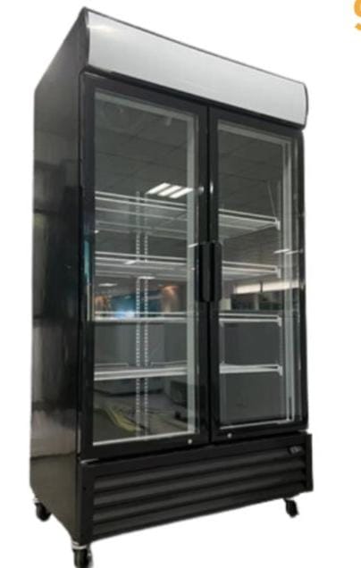 מקרר תעשייתי שתי דלתות בצבע שחור 900 ליטר