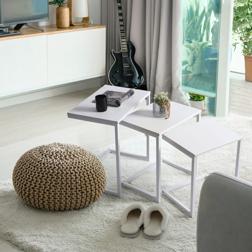 שלישיית שולחנות צד מודולריים במראה אלגנטי לבית בעיצוב קומפקטי  - מבית HOMAX