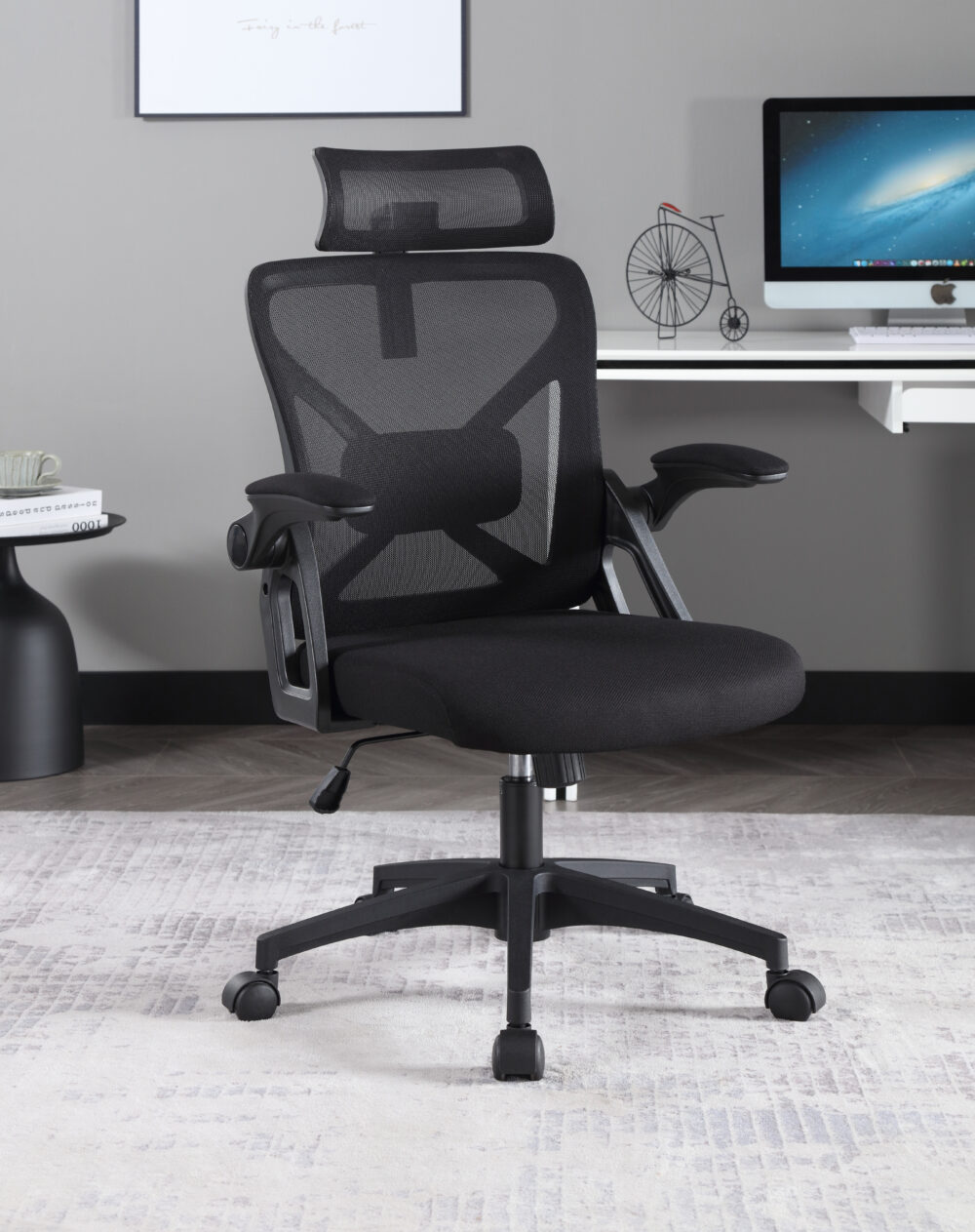 כיסא משרדי Loom בעיצוב מודרני עם משענת גב רשת נושם - מבית HOMAX