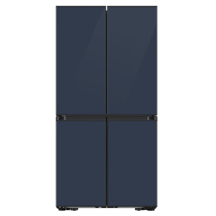 מקרר 4 דלתות SAMSUNG עם מערכת Beverage Center™ - קיבולת 819 ליטר