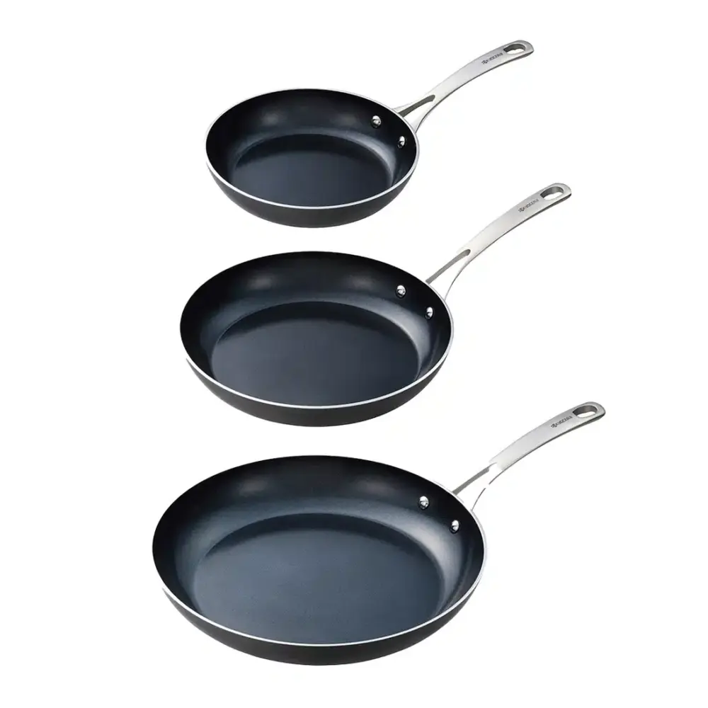 מחבת קרמית נון סטיק Kyocera במידות 20/26/30 ס"מ