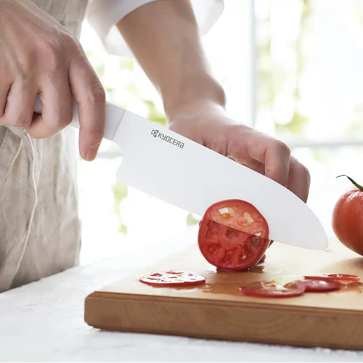סכין קרמית סנטוקו 14 ס"מ מסדרת Chowa מבית Kyocera – תמונה 2