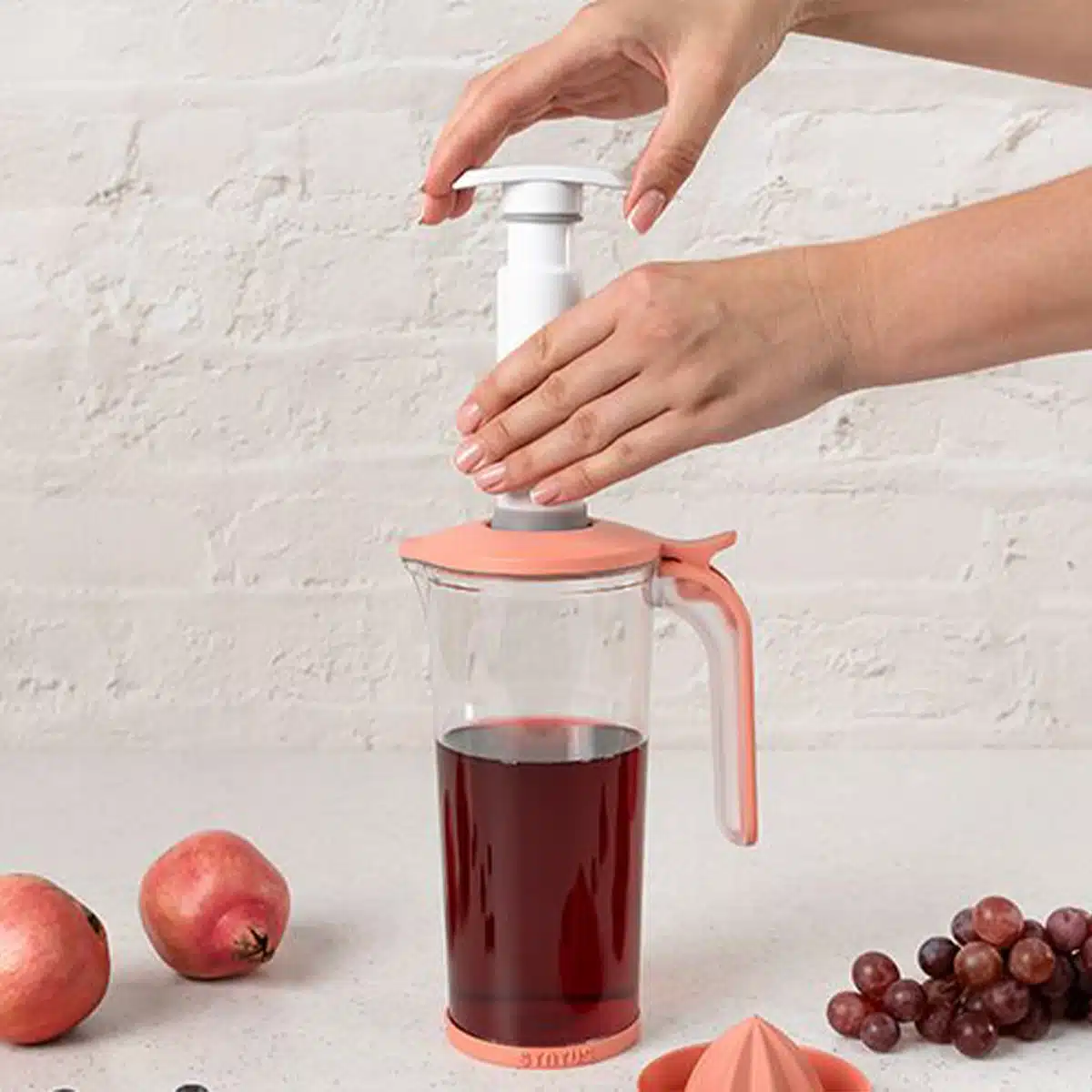 קנקן וואקום מטריטאן 1 ליטר עם מסחטת הדרים Status – תמונה 7