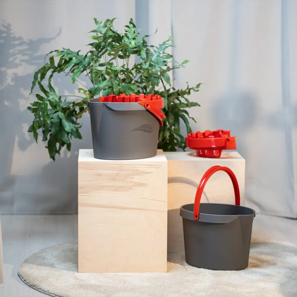 דלי אובלי 10 ליטר עם מנגנון סחיטה – Nordic Stream