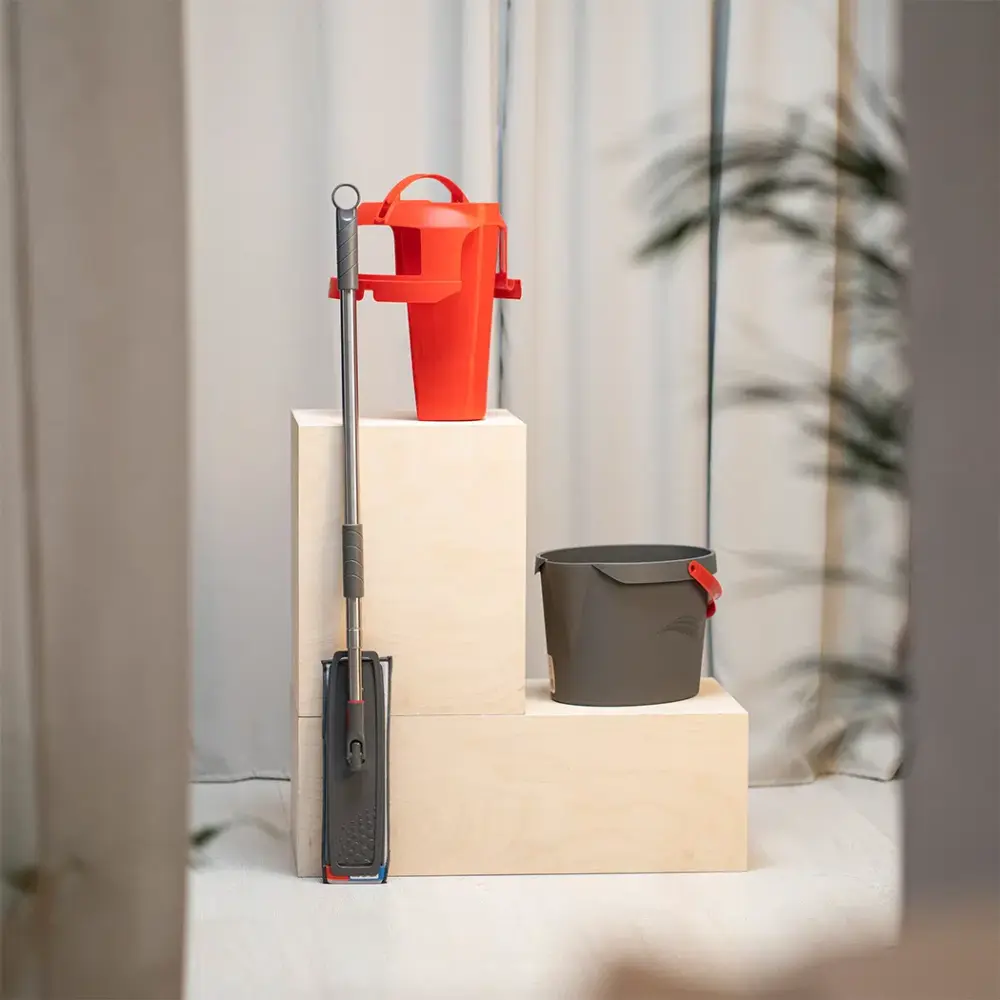 מגב הפלא עם פטנט סחיטה Easy Squeezer מבית Nordic Stream