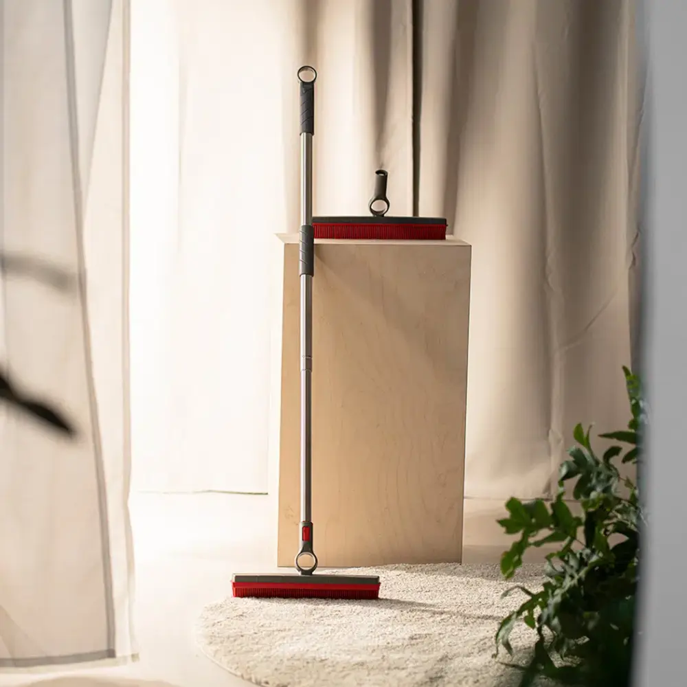 מטאטא גומי טלסקופי מבית Nordic Stream