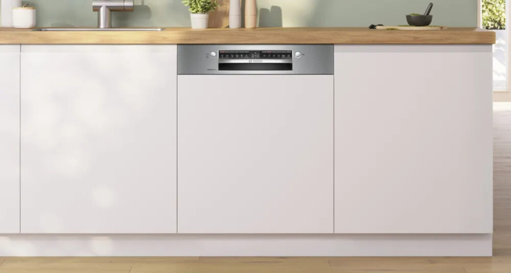 מדיח כלים חצי אינטגרלי 13 מערכות כלים בוש Bosch SMI4EAS28E תוצרת גרמניה | פתיחת דלת אוטומטית SERIES 4