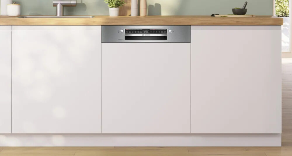 מדיח כלים חצי אינטגרלי 13 מערכות כלים בוש Bosch SMI4EAS28E תוצרת גרמניה | פתיחת דלת אוטומטית SERIES 4