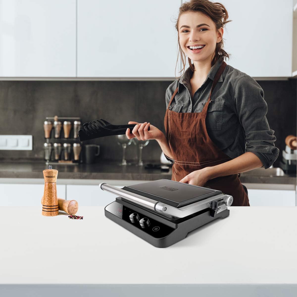 טוסטר גריל חשמלי 2200W בגימור נירוסטה BLACK&DECKER BXGR2000E – תמונה 5