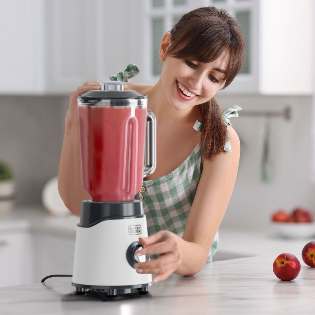 בלנדר שולחני זכוכית BLACK&DECKER דגם BXJB1002E 1000W 1.5 ליטר – תמונה 2